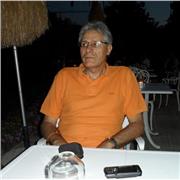 Docente di Letteratura e Stiria impartisce lezioni a studenti e...non